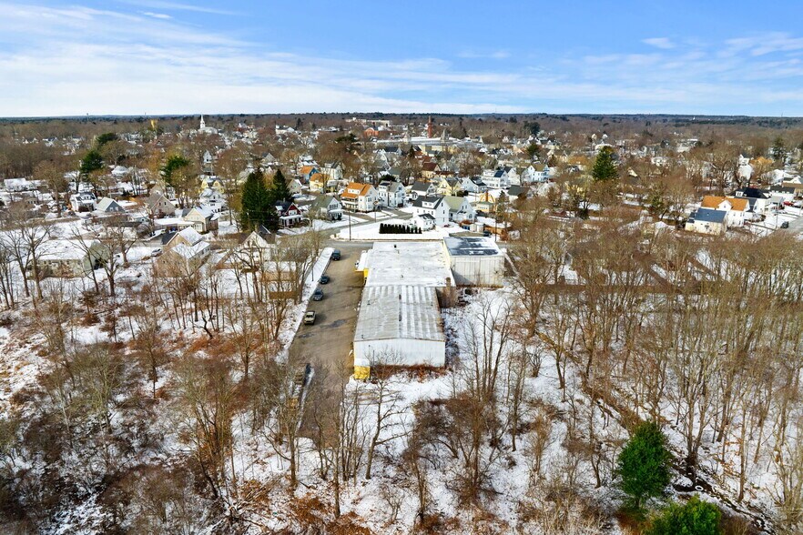 More Photos Of 205 Commercial St, Whitman Manufacturing For Sale