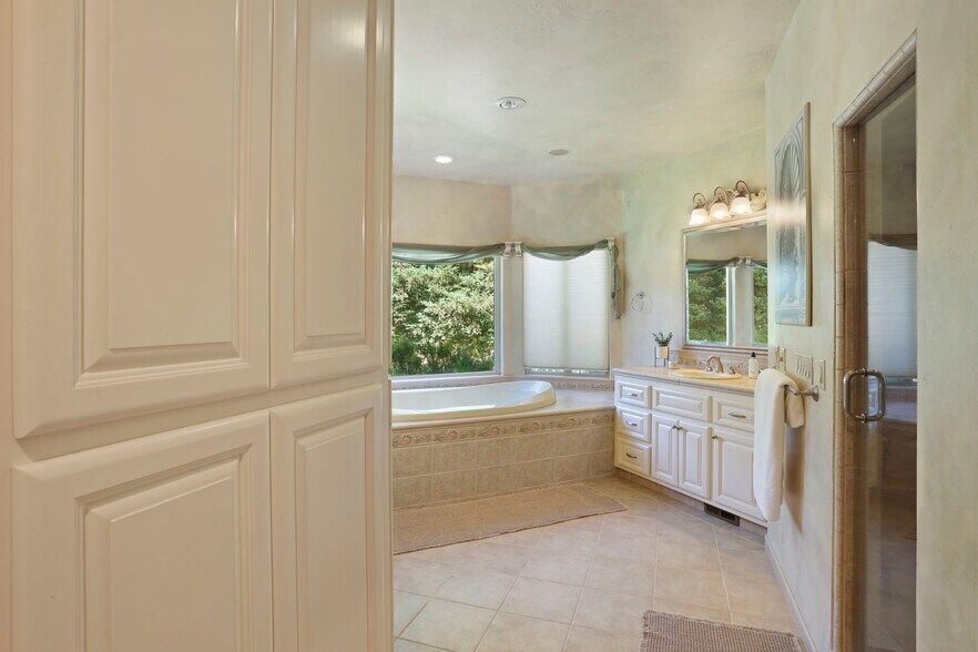More Photos Of 24521 N McIntire Rd, Clements Land For Sale