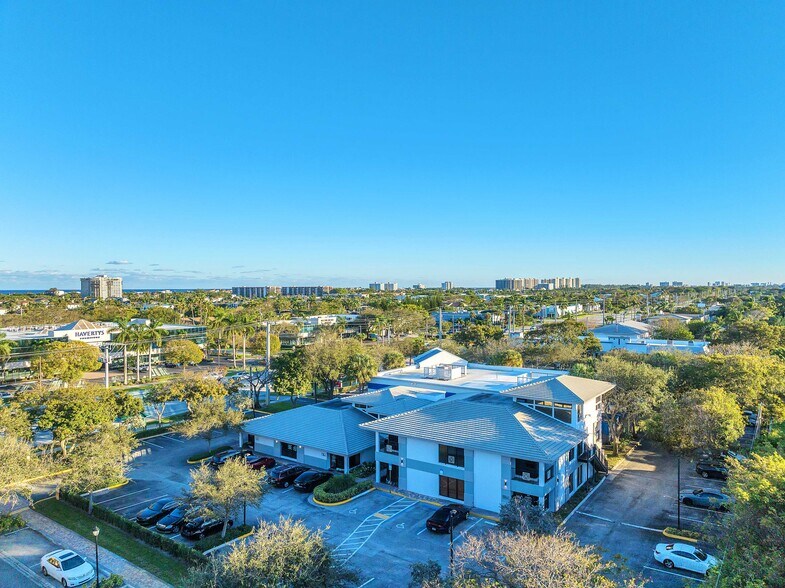 More Photos Of 6699 N Federal Hwy, Boca Raton Office For Lease