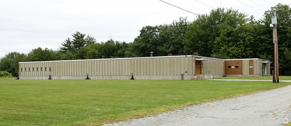 Primary Photo Of 190 Northeast Rd, Standish Manufacturing For Lease