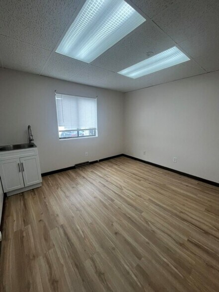 More Photos Of 361 Park Rd, West Hartford Office For Lease