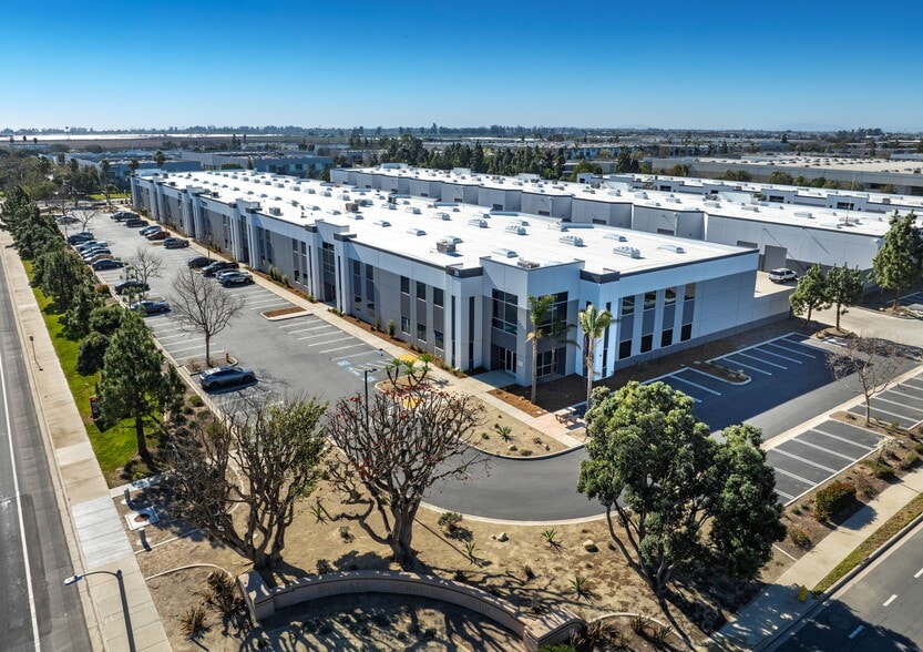 More Photos Of 201 Rice Ave, Oxnard Unknown For Lease