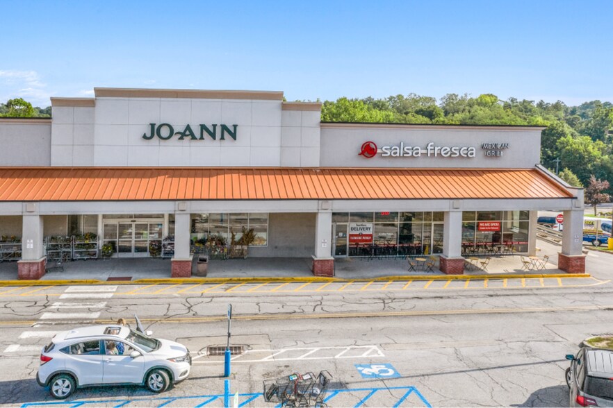 More Photos Of 1831-1885 Main St, Peekskill Unknown For Lease