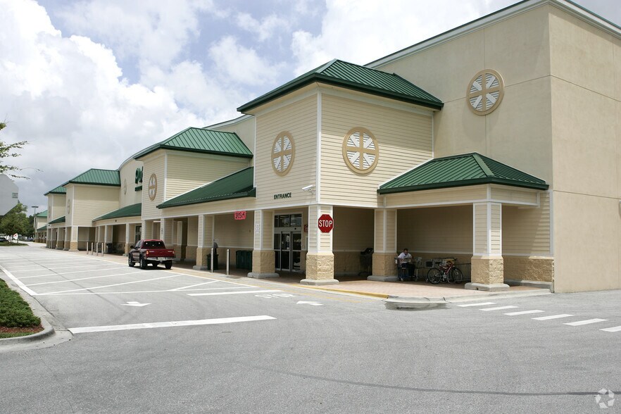 More Photos Of 7835-7897 Gunn Hwy, Tampa General Retail For Lease