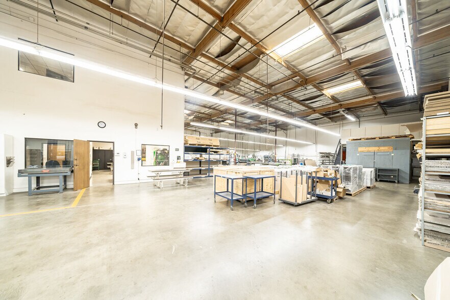 More Photos Of 231 W Blueridge Ave, Orange Manufacturing For Sale