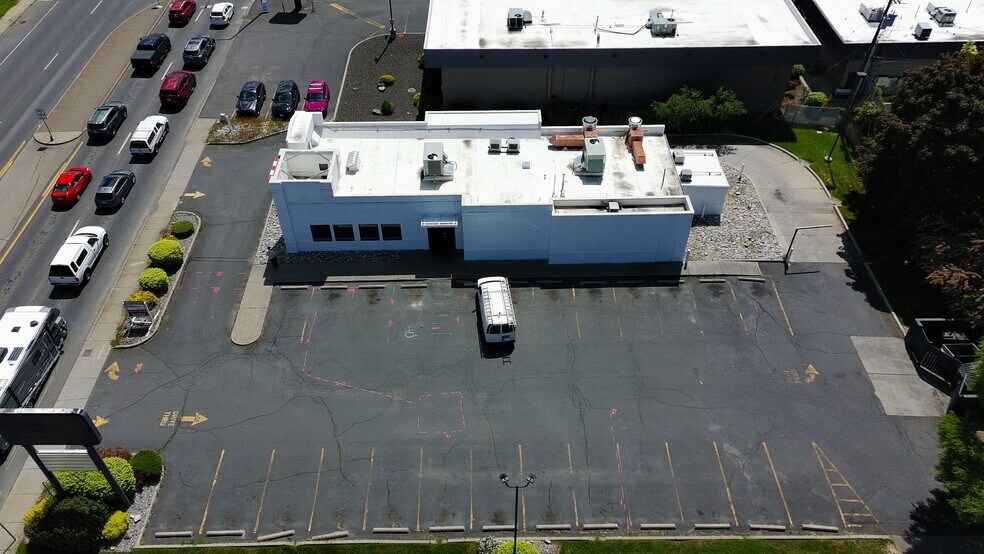 Primary Photo Of 9229 N Division St, Spokane Fast Food For Lease