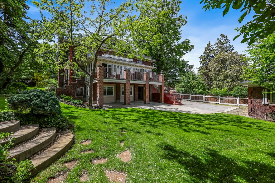 More Photos Of 820 W 7th Ave, Spokane Office Residential For Sale