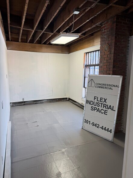 More Photos Of 6118 Old Central Ave, Capitol Heights Warehouse For Lease