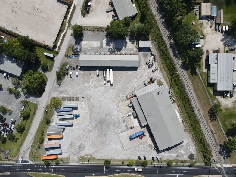 More Photos Of 3535 Rio Grande Ave, Jacksonville Warehouse For Lease