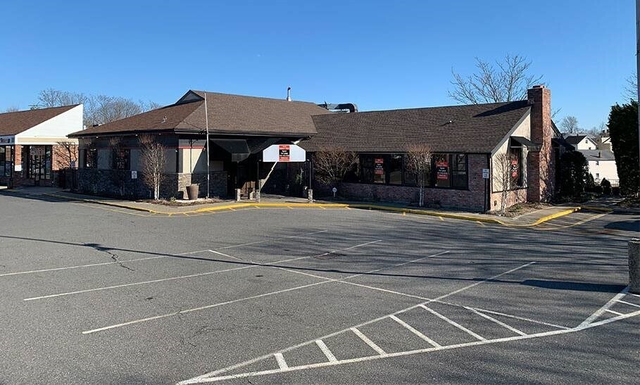 Primary Photo Of 275 S Ridge St, Rye Town Restaurant For Lease