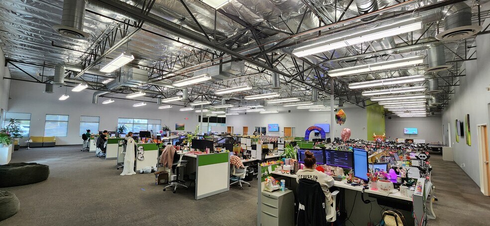 Primary Photo Of 6870 Bermuda Rd, Las Vegas Office For Lease