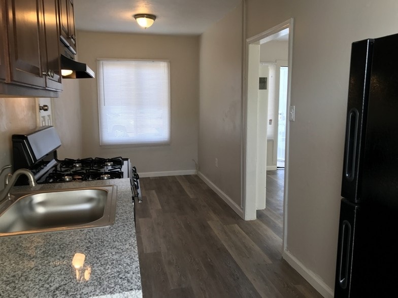 More Photos Of 1704-1712 B Ave, National City Apartments For Sale