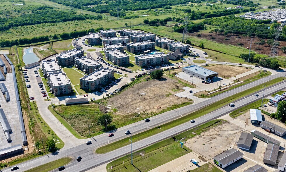 More Photos Of Highway 174, Cleburne Freestanding For Lease