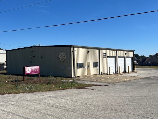 Primary Photo Of 5408 Stadium Blvd, Jonesboro Industrial For Sale