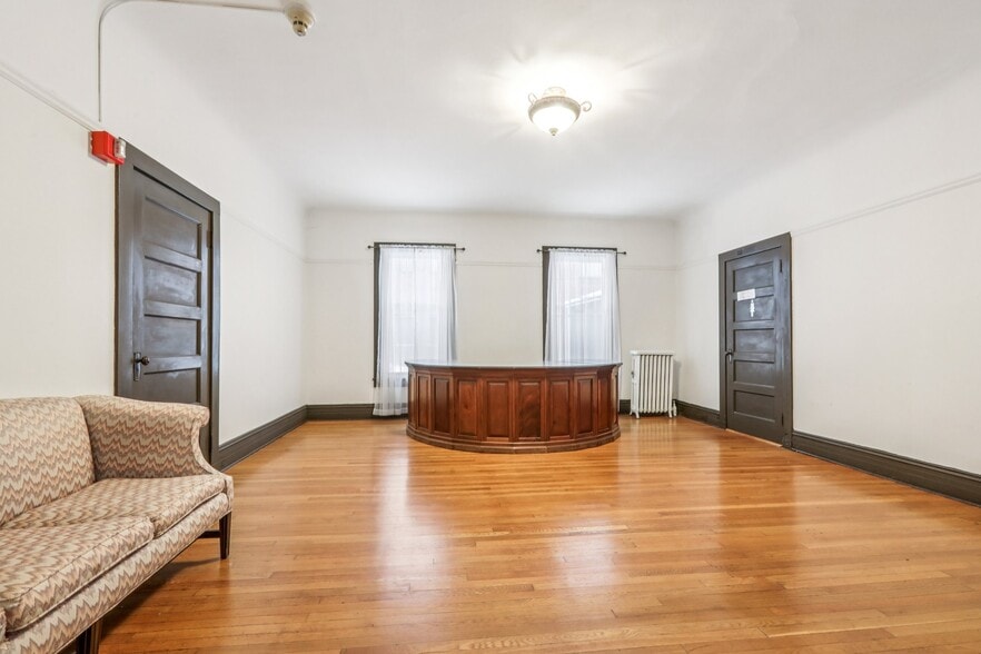 More Photos Of 375 Fairmount Ave, Jersey City Religious Facility For Sale
