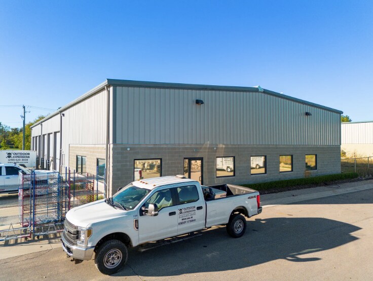 More Photos Of 8190 Old White Lake Rd, Springfield Township Industrial For Sale