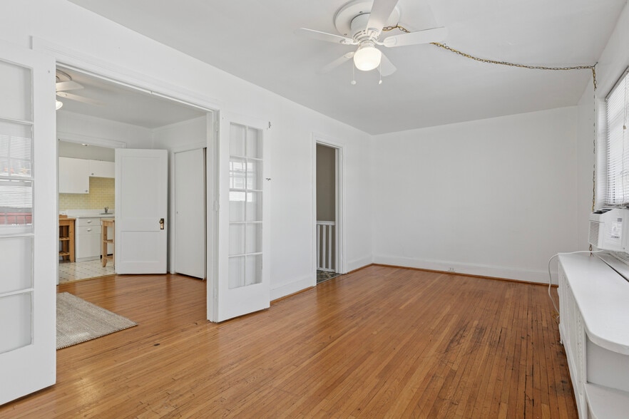 More Photos Of 128 Coulter Ave, Ardmore Storefront Retail Residential For Sale