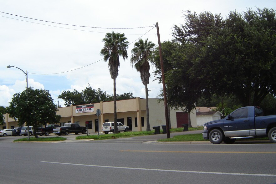 More Photos Of 623 S Texas Blvd, Weslaco Freestanding For Lease