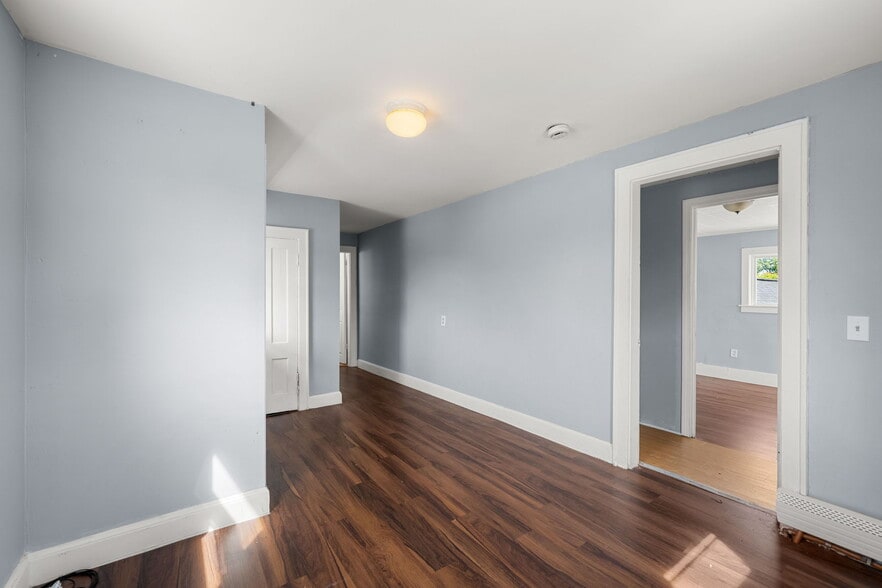 More Photos Of 492-494 Wilson St, Manchester Apartments For Sale