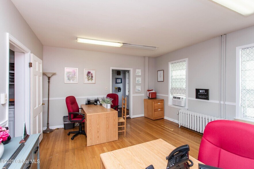 More Photos Of 205 Delaware Ave, Delmar Loft Creative Space For Lease