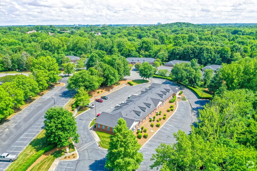 More Photos Of 8050 Corporate Center Dr, Charlotte Office For Lease