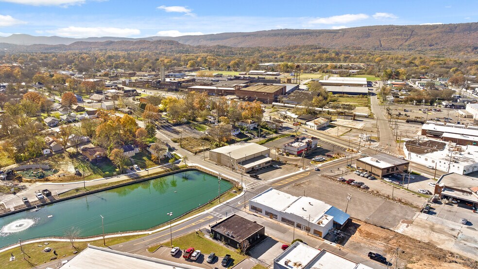 More Photos Of 118 Howard St, Rossville Medical For Sale