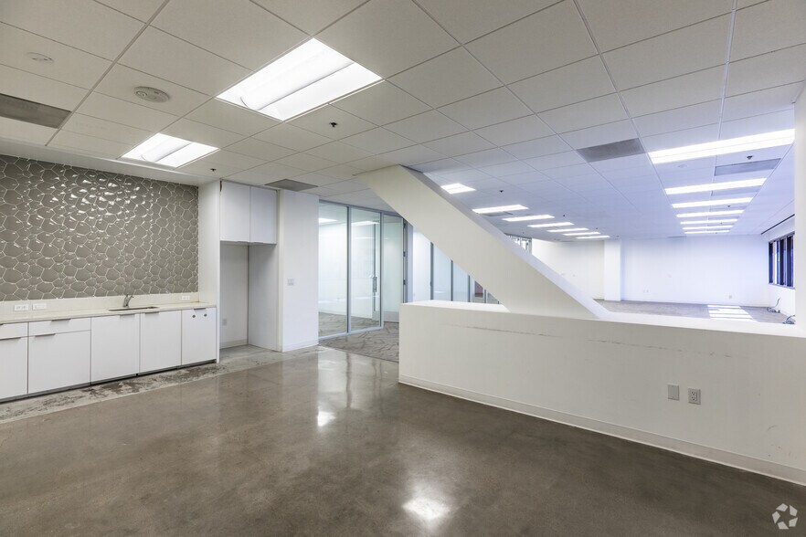 Photo of 7th Floor Ste 740