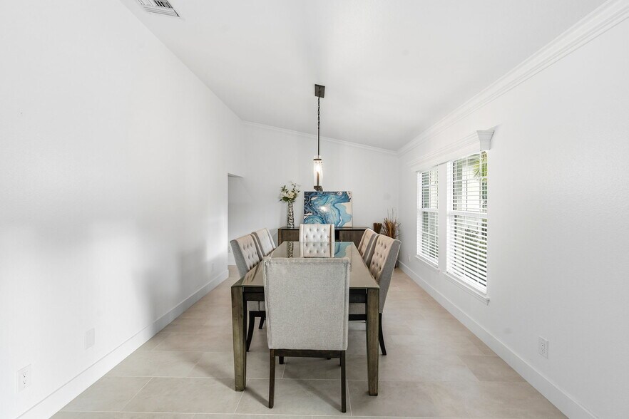 More Photos Of 5106 Lee Blvd, Lehigh Acres Office For Sale