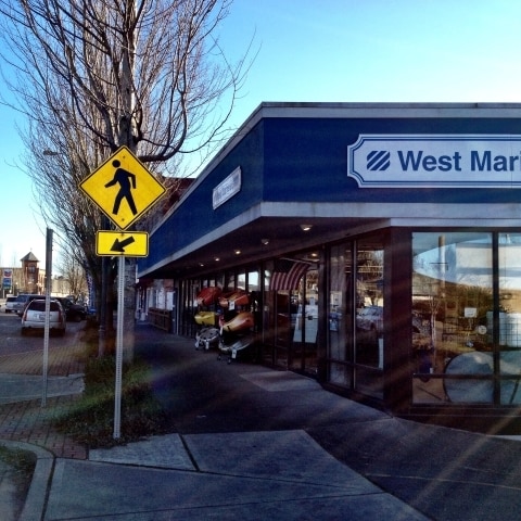 More Photos Of 439 Peace Portal Dr, Blaine Freestanding For Lease