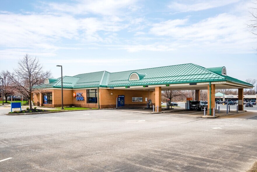More Photos Of 4500-4510 Buffalo Rd, Erie Supermarket For Lease