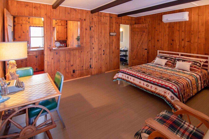 More Photos Of 61589 Division St, Joshua Tree Hotel For Sale