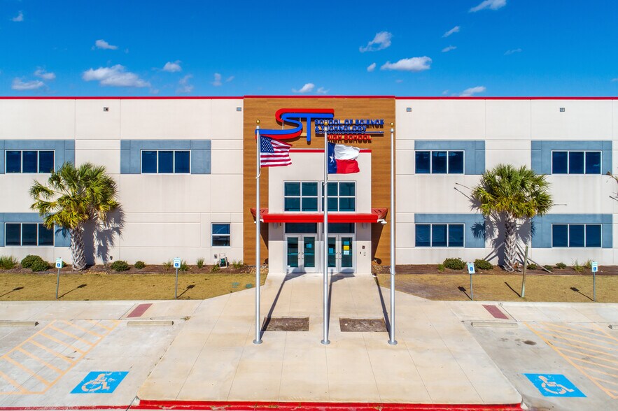 More Photos Of 6609 Evans Rd, Corpus Christi Schools For Sale