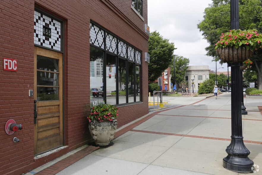 More Photos Of 655 S Main St, Greenville Loft Creative Space For Lease