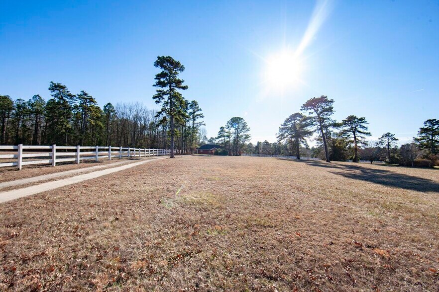 More Photos Of 98 Cumberland Ave, Estell Manor Land For Sale