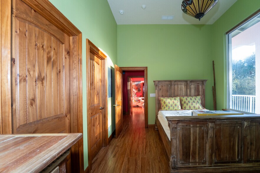 More Photos Of 5909 N Ocean Shore Blvd, Palm Coast Office Residential For Sale