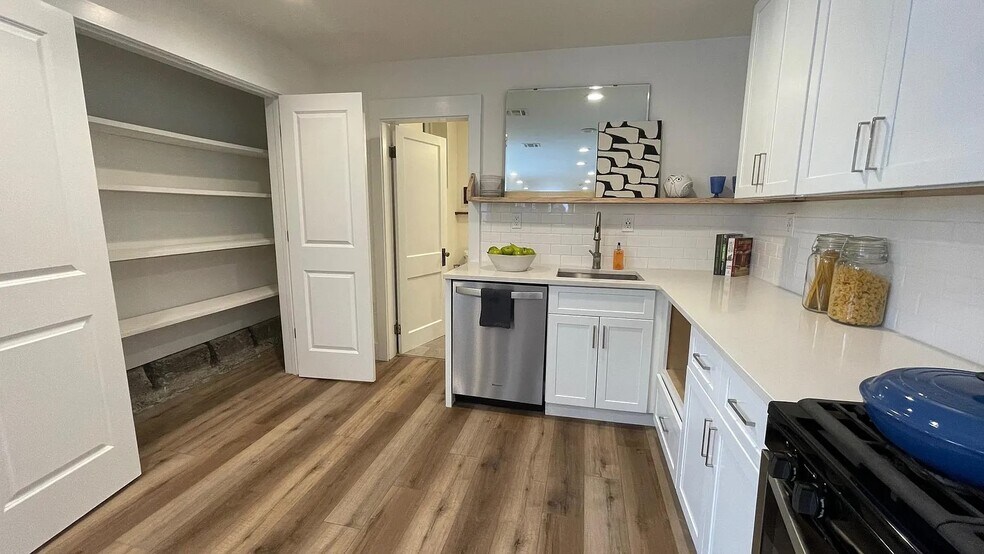 More Photos Of 514 State St, Hudson Apartments For Sale