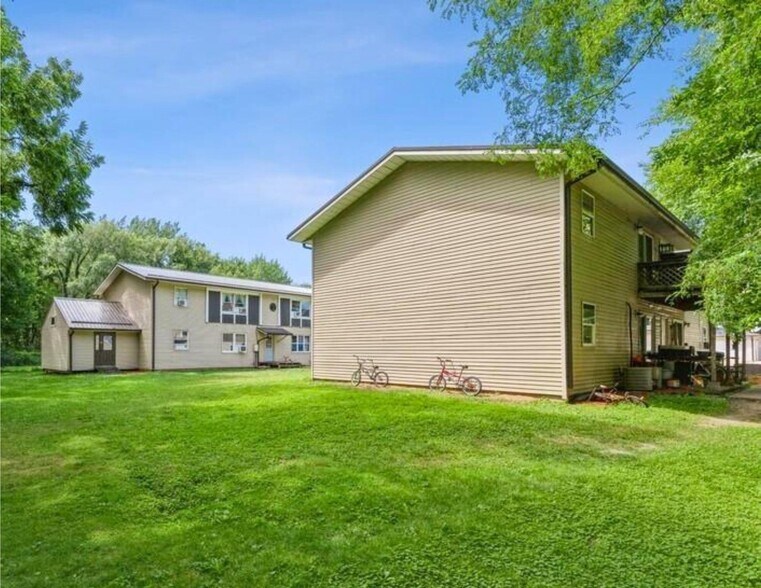 Primary Photo Of 301-306 Larson Ct, Hillsdale Apartments For Sale