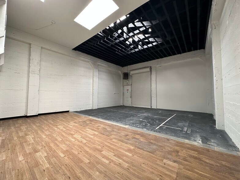 More Photos Of 122 9th St, San Francisco Loft Creative Space For Lease