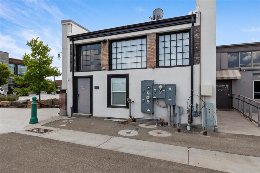 More Photos Of 147 Main Ave E, Twin Falls Office For Lease