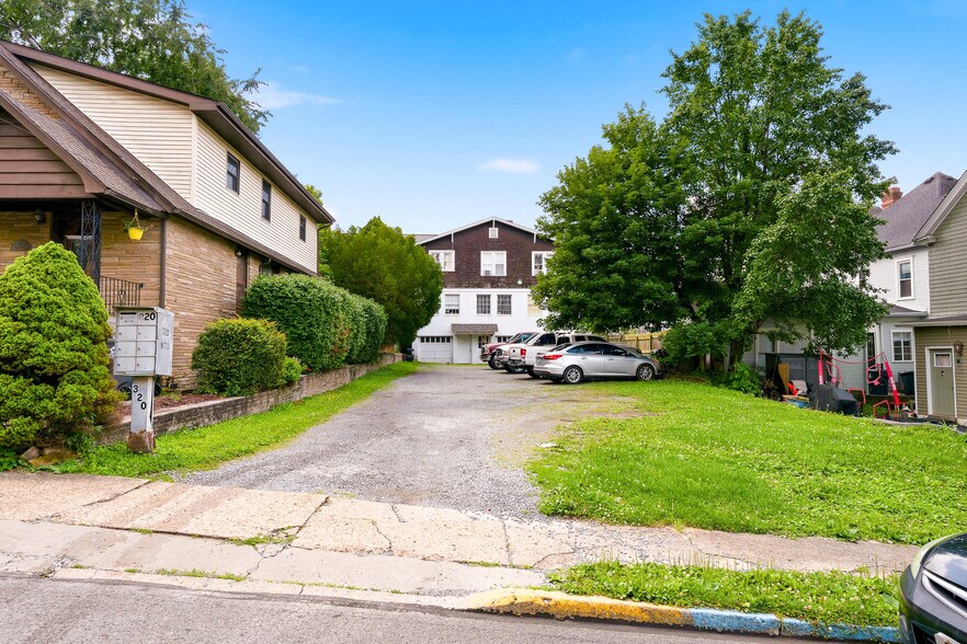 More Photos Of 320 Watts St, Morgantown Apartments For Sale