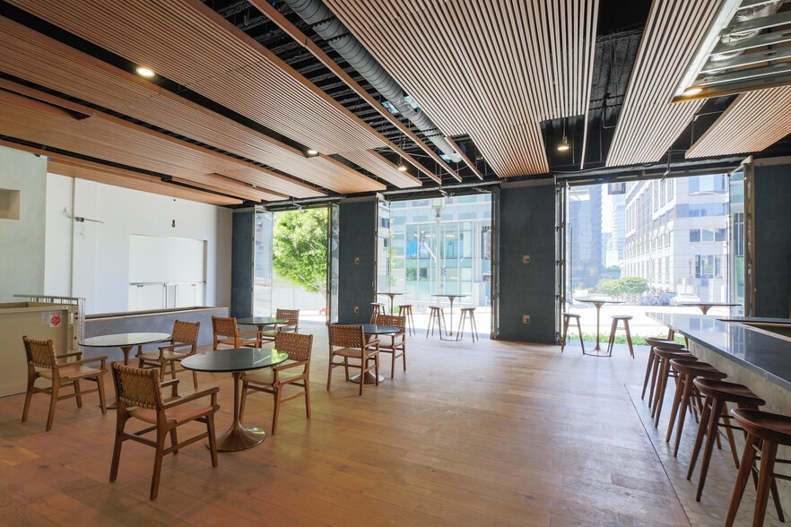 Primary Photo Of 915 Wilshire Blvd, Los Angeles Office For Lease