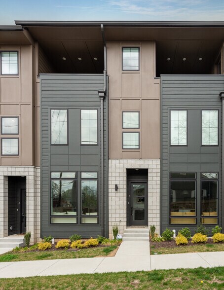 Primary Photo Of 1233 Lischey Ave, Nashville Apartments For Sale