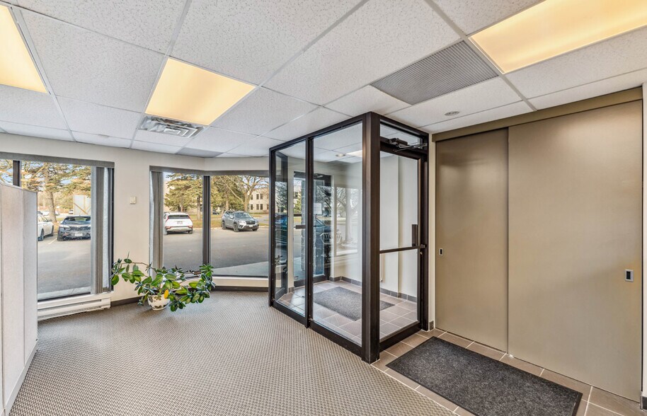 More Photos Of 155 Terence Matthews Cres, Ottawa Office For Sale