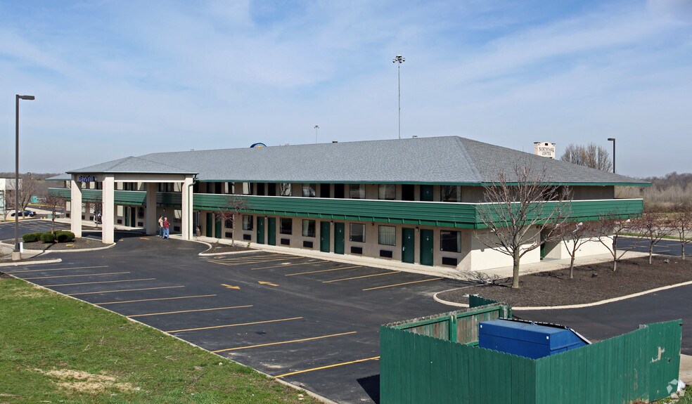 More Photos Of 7791-7825 Waynetowne Blvd, Dayton Unknown For Lease