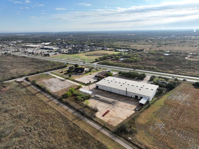 More Photos Of 1980 SW Wilshire Blvd, Burleson Warehouse For Sale
