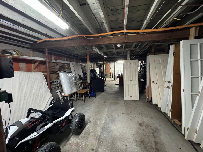 More Photos Of 530-534 Waverly St, Framingham General Retail For Sale
