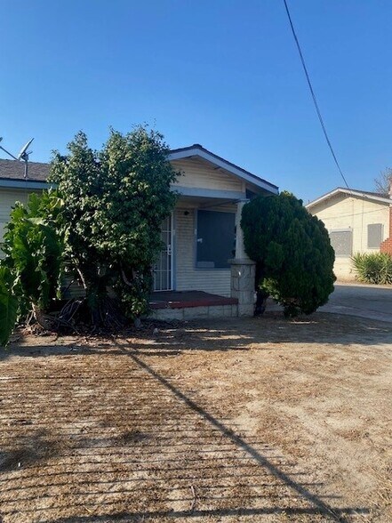 More Photos Of 6929-6933 Pine Ave, Bell Apartments For Sale
