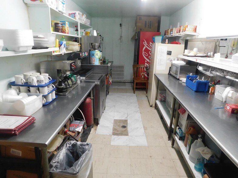 More Photos Of 500 S Velasco St, Angleton Restaurant For Sale