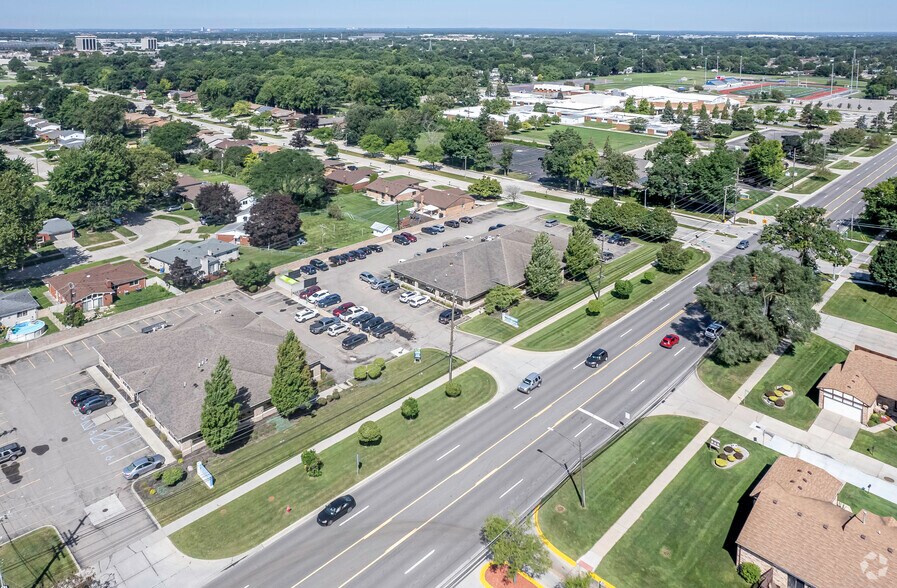 More Photos Of 29753 Hoover Rd, Warren Medical For Sale