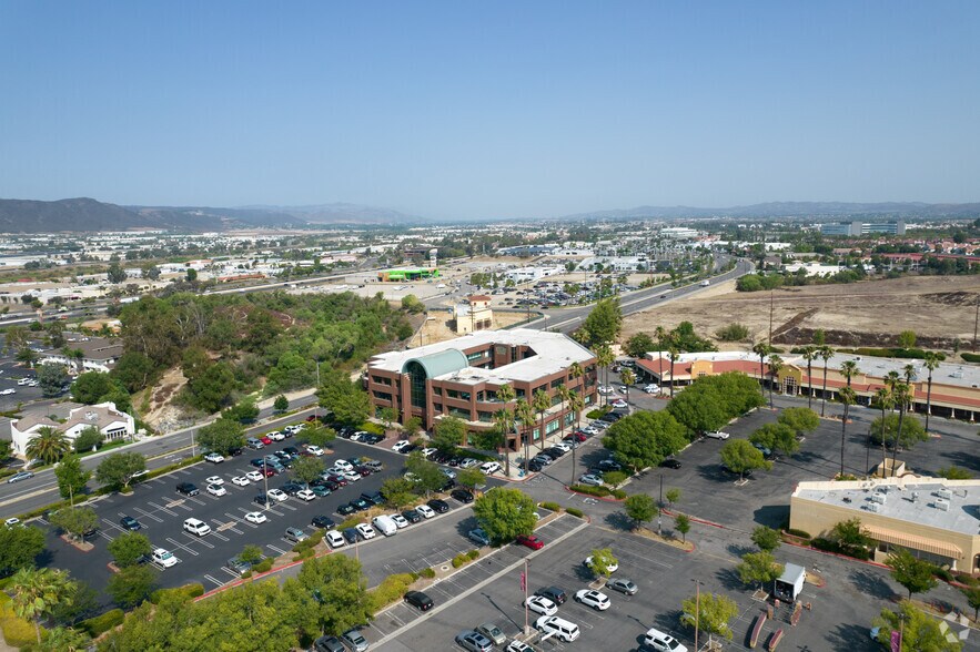 More Photos Of 27450 Ynez Rd, Temecula Medical For Lease